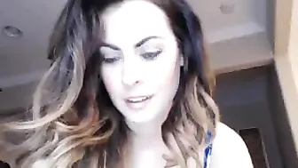 aapl__  sweet teen on chaturbate show