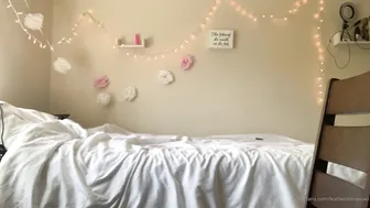 leahwintersxoxo 21.04.2020 Showing off one of the outfits Daddy bought