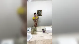 kaylynnkay 27.09.2019 It s Friday Good morning babes I d love if all my activ