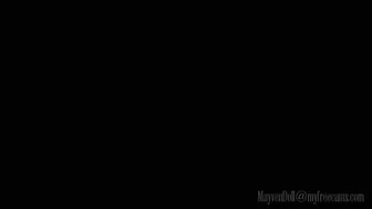 Mayvendoll_Huge-Dildo-Mirror-Fuck