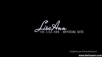 thereallisaan 4-04-2019-6.00.5311-Before I actually WAS a book worm.. Classic