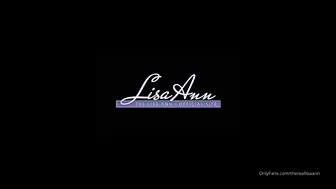 thereallisaan 0-08-2019-9.50.5182-Happy Saturday Lovers..... T