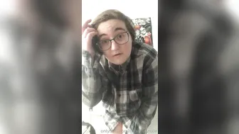 squishylynxi 4-04-2019-5.81.3349-Plaid Tease (1)