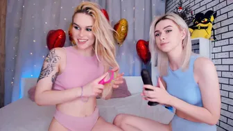 katrinpolly skinny bitch jerks pussy with dildo