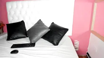 laurasophya Pretty kurva