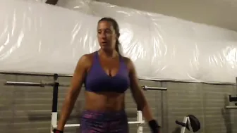 ple11  hooker masturbate juicy pussy