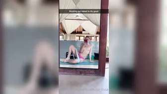 jia_lissa-01-10-2020-130200480-Working out topless. Should