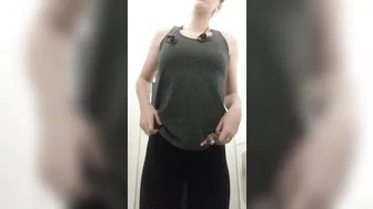 Sarahbutton_Fucking-my-ass--in-the-gym-bathroom (1)