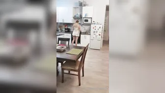 Julia Red onlyfans I'm_a_good_Cook!!!))))