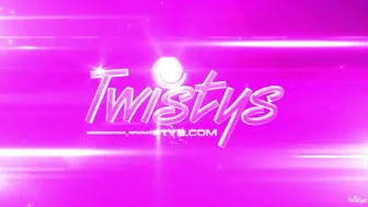 AliciaSecrets Alicia Secrets A Little Surprise ManyVids