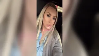 britishblonde 15 11 2019 86996435 No bra shopping Friday Tip and treat me   I l