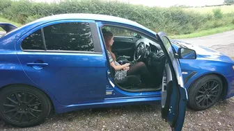 TeenPoppyUK PUBLIC CAR SLUT FINGERING UNTILL CUM ManyVids