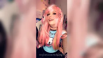 Belle Delphine onlyfans ^Pussy reveal (5)