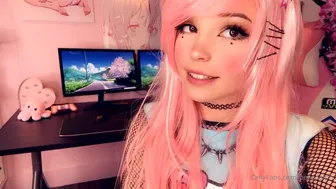 Belle Delphine onlyfans ^Pussy reveal (2)