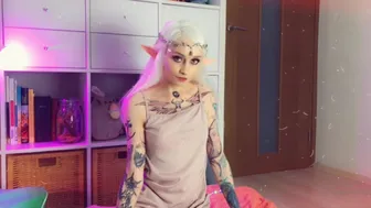 zirael_sg 2019 10 17 Enjoy Backstage video with elf Thanks for being my subsc