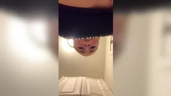 carmelaclutch 12 03 2020 What s better than a steamy after gym shower... a so