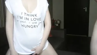 acuarioygeminis  masturbate pussy use sex toy