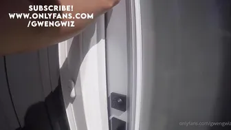 gwengwiz completely naked big cock (dildo) fucking pussy cum show (1)