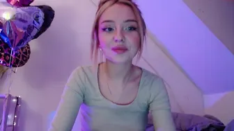 nikki_whatever 2.03.2021 102 female chaturbate