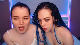 w0wgirls 2020 06 29 13 42 47