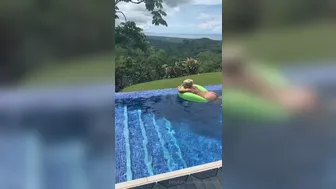 jennalovexxx 15 04 2020 31964241 Skinny dipping in Costa Rica. Are you gett