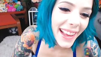 cortanablue  masturbating in wet panties