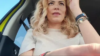 nextdoornurs3 02 03 2020 24133098 On the road ... i don t have the mood for a book ...