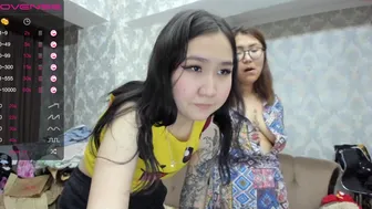 couple_assian 2.05.2021 129_female chaturbate