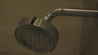 lacikaysomers-16-02-2020-22338922-I_m_all_wet_come_join_me_if_you_dare__Nips__3