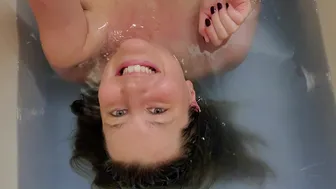 kcupqueen-09-10-2019-12035153-I_m_definitely_a_mermaid_but_according_to_my_ear_doctor_