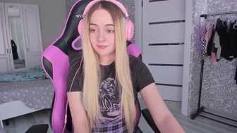 lil_happiness 7.04.2021 637_female chaturbate