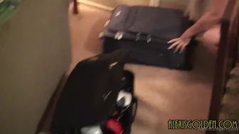 alexisgoldenxxx  Credit lady