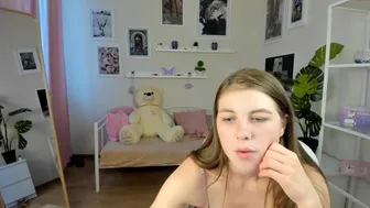 meggie_brooks painted lady makes big tits