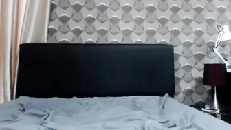 wearehottest  Strokes her Ass in puclic room