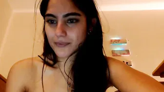 gabbi  MFC hooker fuck her self