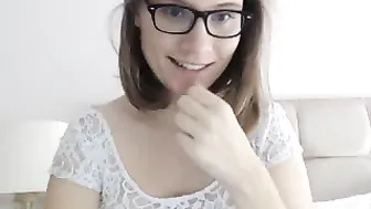 jennymfc  Fucks her hole in a free chat