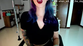 is_this_my_neighbor_27082021_0641_female_chaturbate