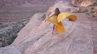 elle matthews_Elle Matthews . Nomad . 480p