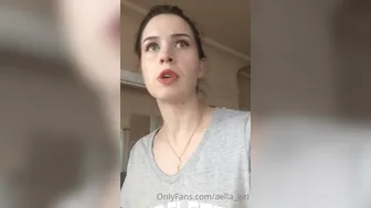 Aella Girl onlyfans 2020.07.30_5f2211b9e39fdd621de6f_source