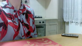 SpartakCHemp  lush woman