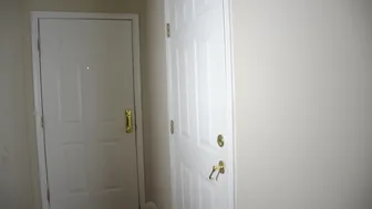 Horny Lily pornhub bosome chick eagerly absorbs dildo