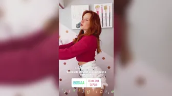 Larissa Manoela onlyfans Sexy wench gently masturbates pussy