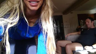 Nicole Aniston young slag masturbates