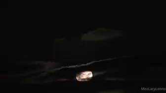 Lacy Lennon onlyfans Naughty young lady fucks with sex machine