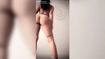 Emira Kowalska (Emira Foods) onlyfans Cute skin erotic undresses