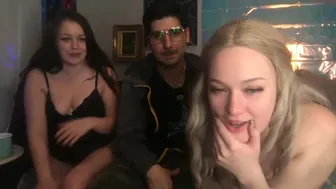 theyroyalhighnesses  chaturbate Gorgeous sex bomb caresses sex lips