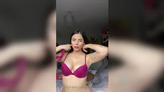 Jazzyj aka jasminheaney  onlyfans Young minx good fingering pizdoproebin