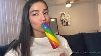 emily willis  onlyfans Naughty brunette fucks with a dildo