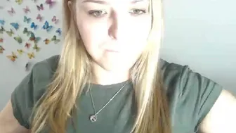 BeautyKisses onlyfans  naked beauty wants your attention