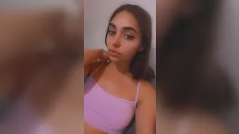 NacreVictoire  onlyfans Crazy chick turns a huge ass